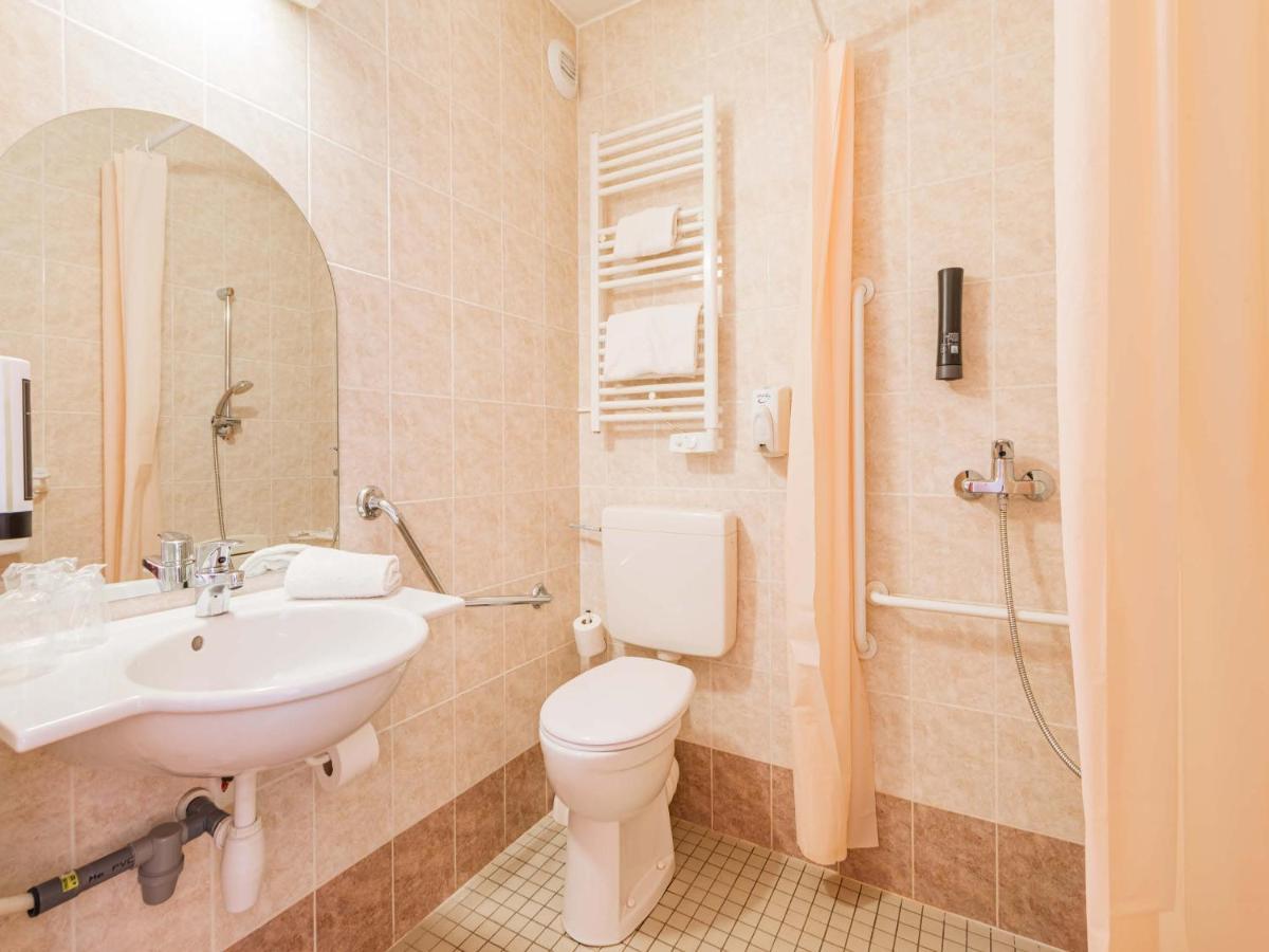 B&B Hotel Strasbourg Aeroport Holtzheim المظهر الخارجي الصورة