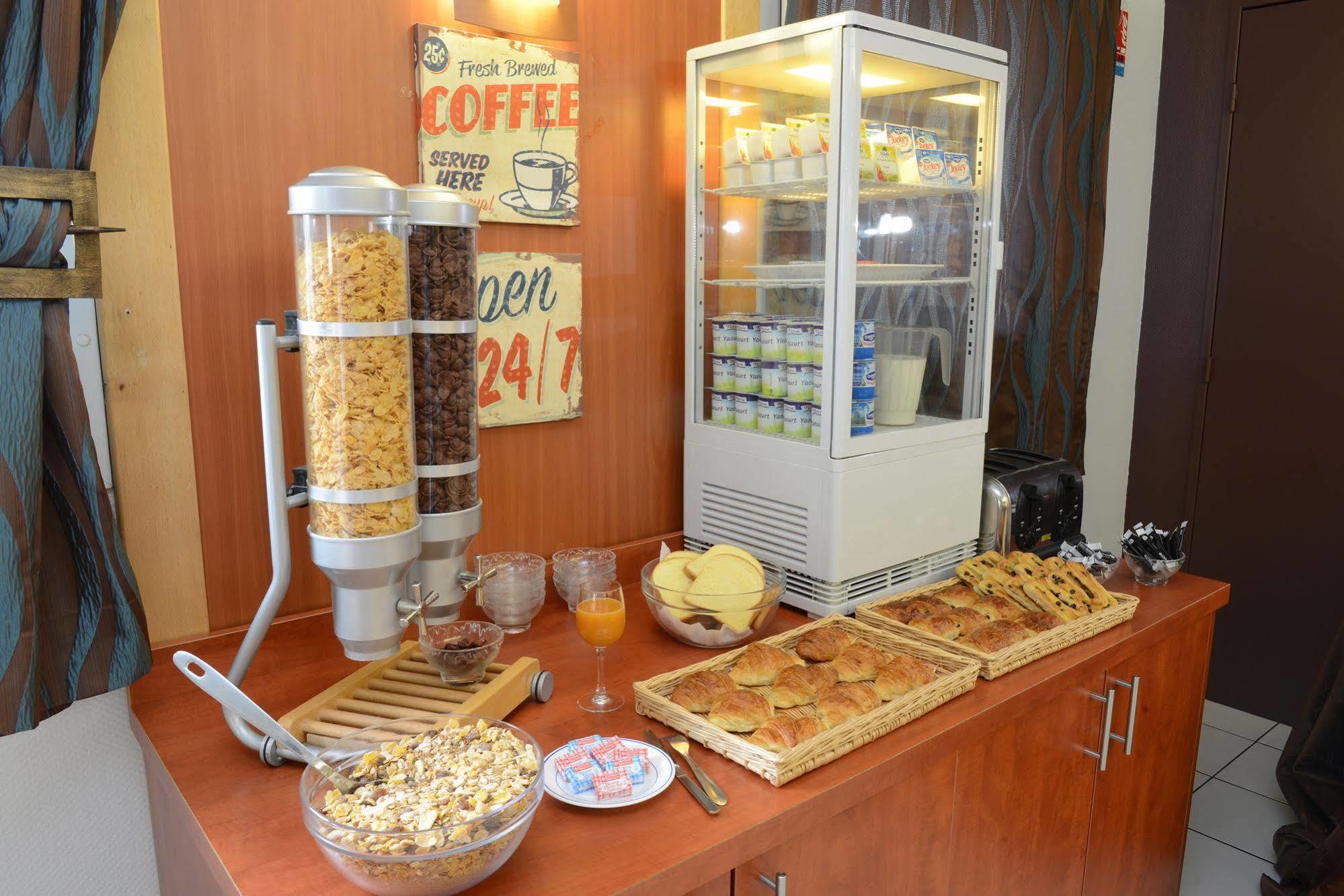B&B Hotel Strasbourg Aeroport Holtzheim المظهر الخارجي الصورة