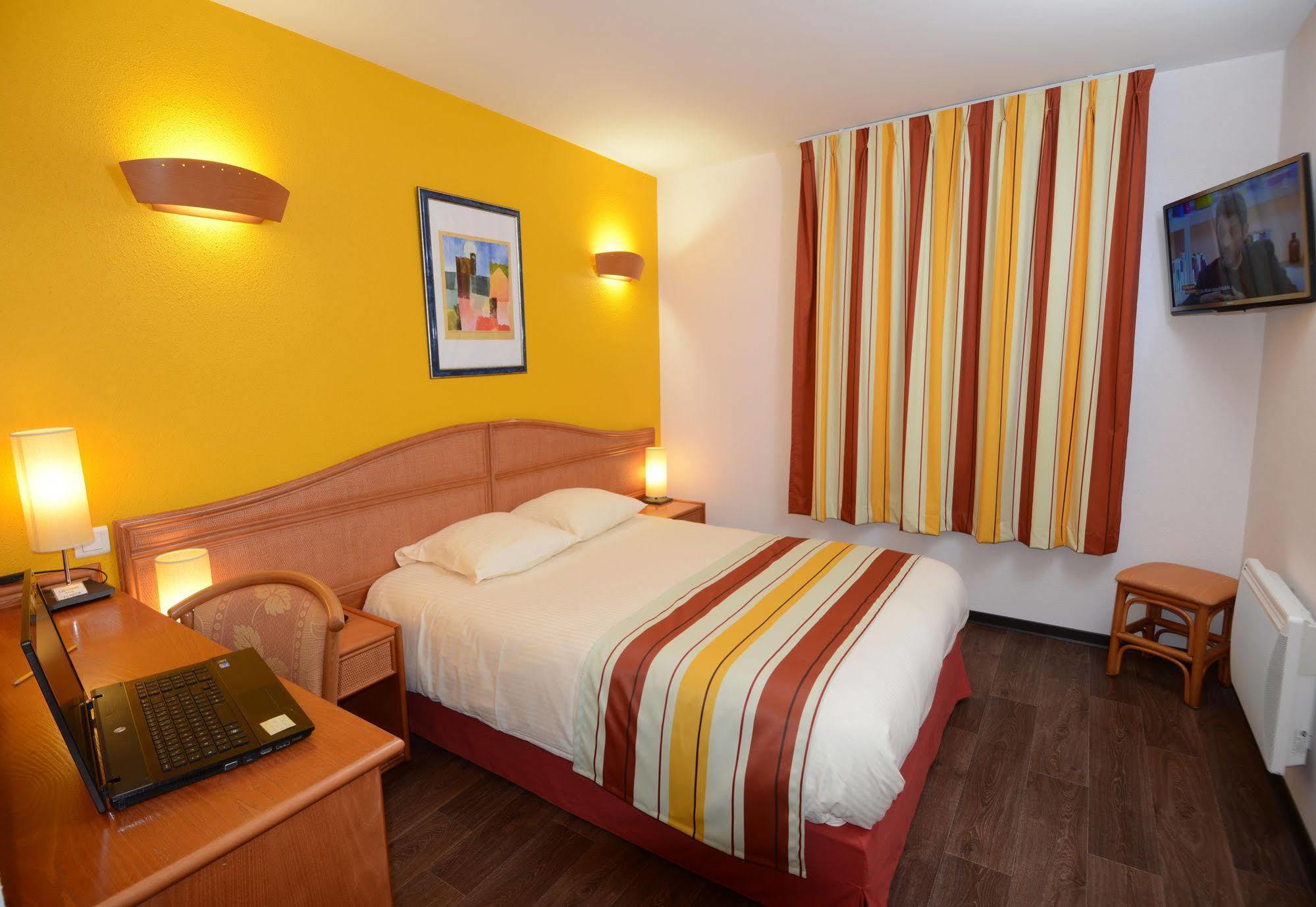 B&B Hotel Strasbourg Aeroport Holtzheim المظهر الخارجي الصورة